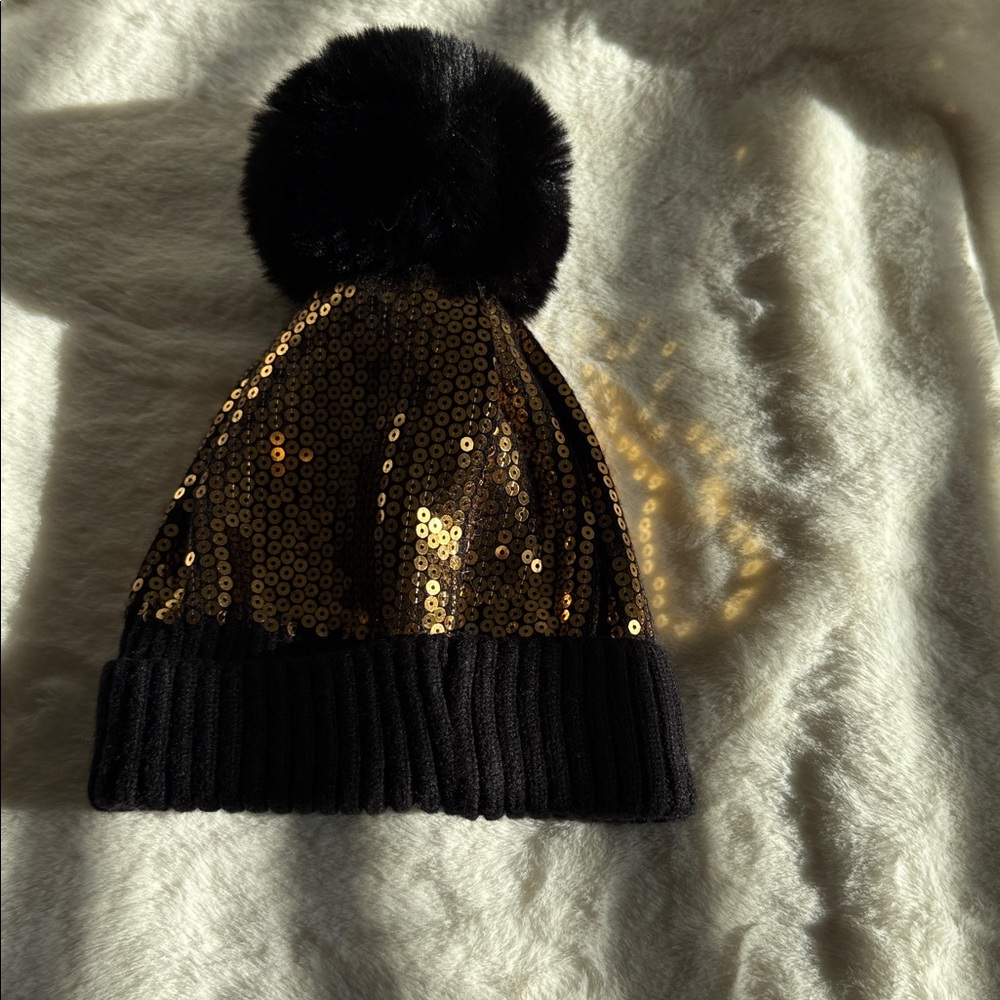 Elegant Black and Gold Sequin Beanie